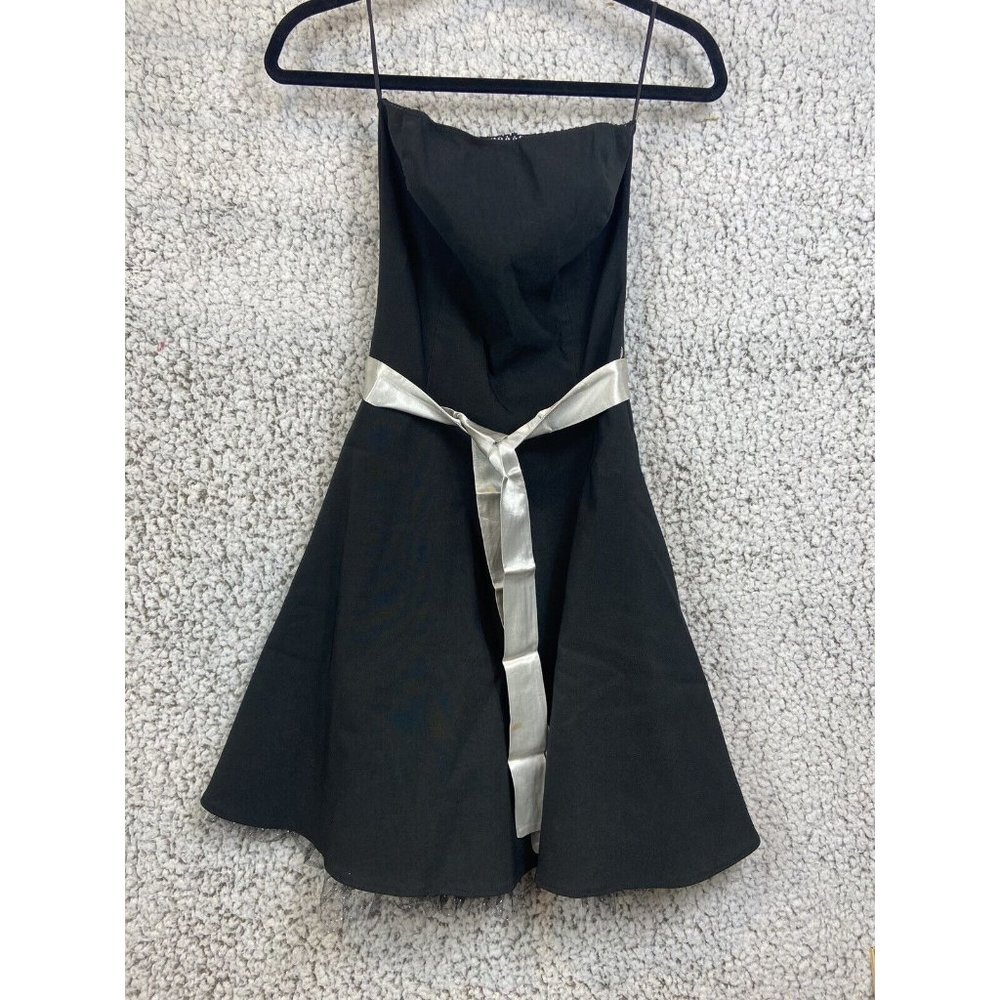 Ruby Rox  prom dress Black USA  Halter zipper close A-Line juniors  SZ 3
